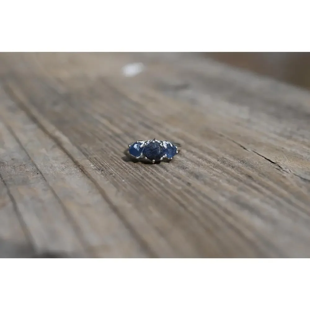 Engagement ring Raw Burmese Sapphire Ring: Sterling Silver Band